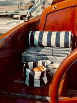 Wide Stripe Kissen 17x45 Cm, Marineblau -Gartenmöbel Geschäft diyti wide stripe cushion 17x45 cm 6