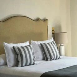 Wide Stripe Kissen 45x45 Cm, Grau 8 Wide Stripe Kissen 45x45 Cm, Grau -Gartenmöbel Geschäft diyti wide stripe cushion 45x45 cm 2