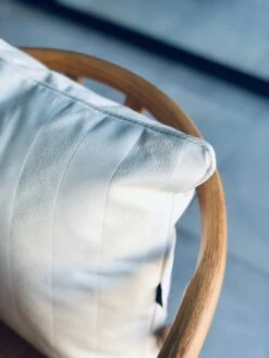 Wide Stripe Kissen 45x45 Cm, Weiß -Gartenmöbel Geschäft diyti wide stripe cushion 45x45 cm 6