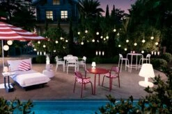 Fatboy Toní Bistro Table, Mist Green -Gartenmöbel Geschäft fatboy toni bistro table anthracite 1