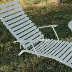 Bistro Chaise Longue, Honey 8 Bistro Chaise Longue, Honey -Gartenmöbel Geschäft fermob bistro chaise longue honey 2