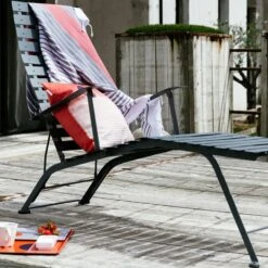 Bistro Chaise Longue, Honey 10 Bistro Chaise Longue, Honey -Gartenmöbel Geschäft fermob bistro chaise longue honey 4