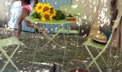 Floréal Tisch, Ø77 Cm/ Chili -Gartenmöbel Geschäft fermob floreal tisch 77 cm 2 2