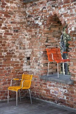 FIAM Mya Spaghetti Lehnstuhl, Orange 11 FIAM Mya Spaghetti Lehnstuhl, Orange -Gartenmöbel Geschäft fiam mya spaghetti with armrests black 9