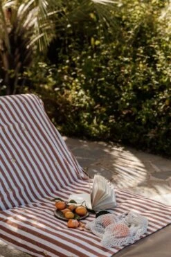 Stripe Pear Badetuch, 100x150 Cm -Gartenmöbel Geschäft garbo friends stripe pear 5 1