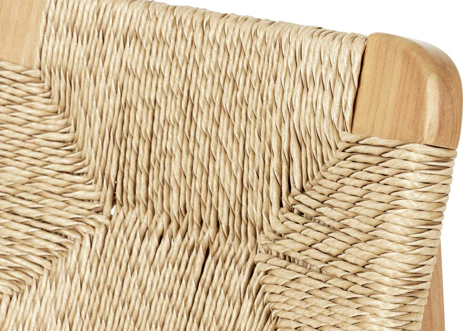 Gubi C-Chair Outdoor Esszimmerstuhl Teakholz 4 Gubi C-Chair Outdoor Esszimmerstuhl Teakholz – Bild 4