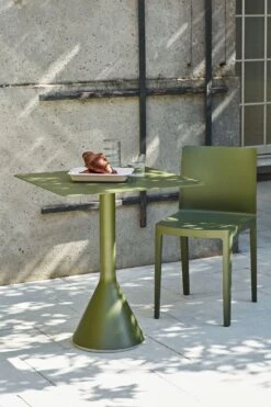 Hay Palissade Cone Tisch 65x65 Cm, Olive -Gartenmöbel Geschäft hay palissade cone tisch 65x65 cm 5