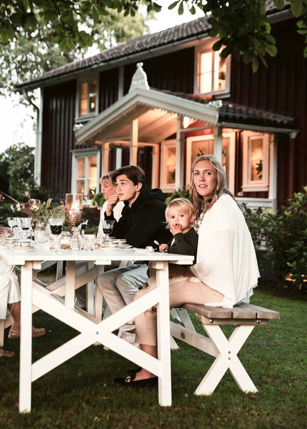 Bullerö Tisch 90x200 Cm, Weiß 2 Bullerö Tisch 90x200 Cm, Weiß – Bild 2