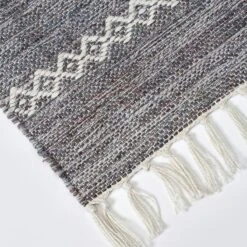 House Doctor Ciero Teppich Hellgrau, 85x130 Cm 8 House Doctor Ciero Teppich Hellgrau, 85x130 Cm -Gartenmöbel Geschäft house doctor carpet ciero light gray 10