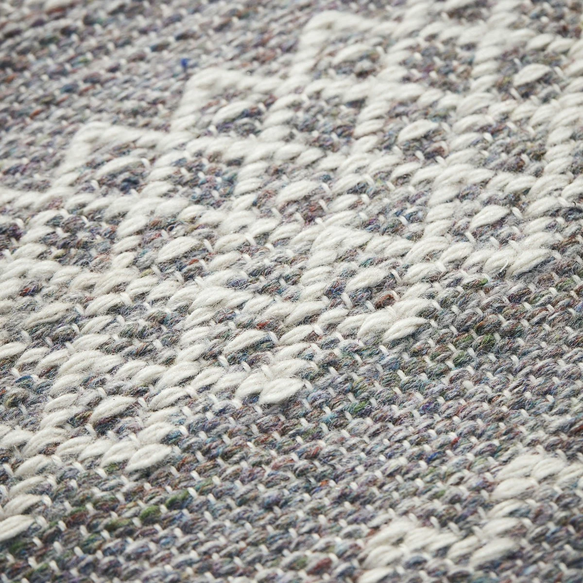 House Doctor Ciero Teppich Hellgrau, 85x130 Cm 4 House Doctor Ciero Teppich Hellgrau, 85x130 Cm – Bild 4