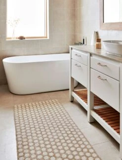 Noa Teppich Beige / Vanilla, 50x70 Cm 6 Noa Teppich Beige / Vanilla, 50x70 Cm -Gartenmöbel Geschäft pappelina noa rug beige vanilla 0