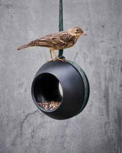 RO Vogelfutterhäuschen Ø 12 Cm -Gartenmöbel Geschäft rosendahl copenhagen ro birds suet ball feeder h125 green 2